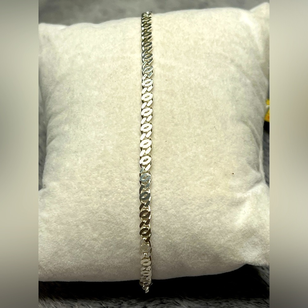 Sterling Silver Textured Flat Link Design Bracelet 7in
